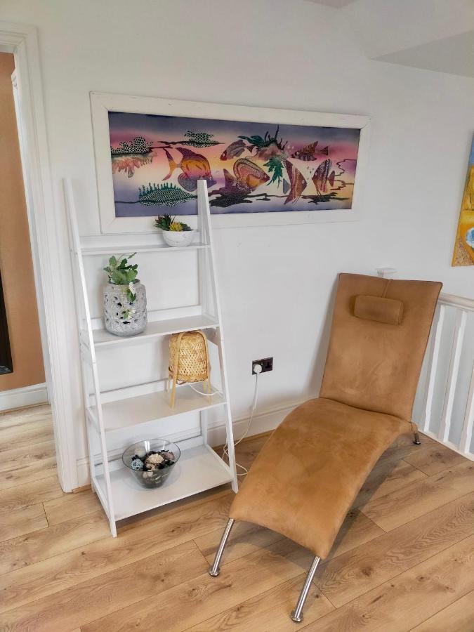 Stunning Luminous Penthouse/ 2Beds 2Baths Lejlighed Bournemouth Eksteriør billede