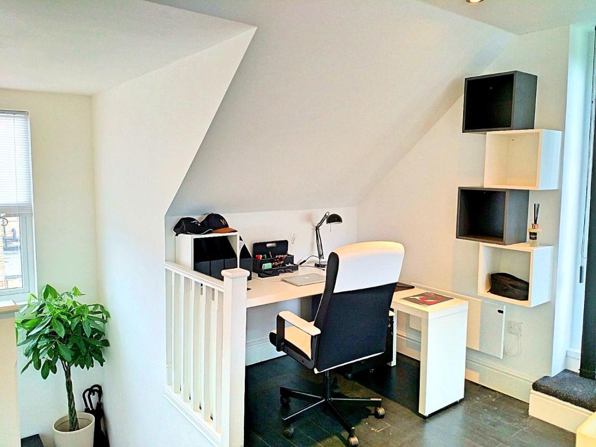 Stunning Luminous Penthouse/ 2Beds 2Baths Lejlighed Bournemouth Eksteriør billede